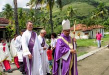 Dom Gilson preside missa pelos 28 anos da Missão Maranathá em Nova Iguaçu