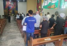 Em preparação para a Páscoa, colaboradores da Cúria concluem Via-Sacra