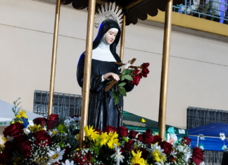 Festa de Santa Rita de Cássia reúne celebrações religiosas e festejos sociais