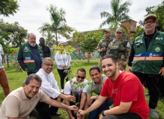 Dom Gilson Andrade visita Parque Natural Municipal Farid Abrão em Nilópolis