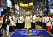 Cristo presente na Eucaristia: Corpus Christi abre caminho para o Congresso Eucarístico