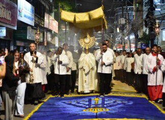 Cristo presente na Eucaristia: Corpus Christi abre caminho para o Congresso Eucarístico