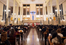 Juventude da Diocese de Nova Iguaçu vive noite de espiritualidade